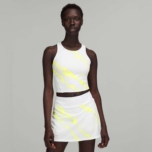 EUC Lululemon Invigorate/Wunder Train Training Tank Top